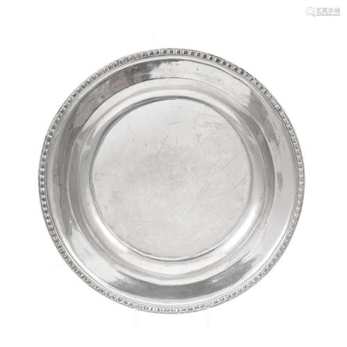 Grand plat rond creux en argent, par Carl Gottfried Haase, B...