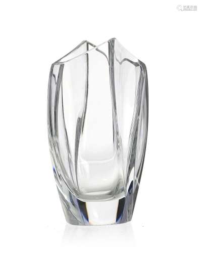 Vase moderne en cristal Baccarat, h. 27 cm