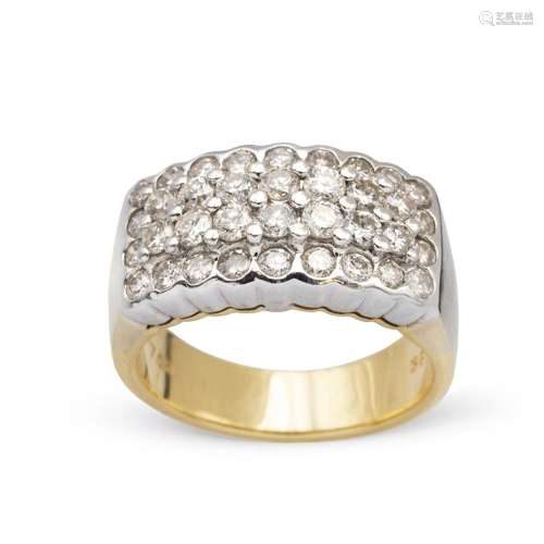 18kt white and yellow gold and diamonds ring