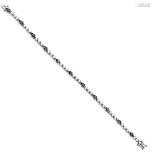 18kt white gold bracelet with diamonds and sapphires