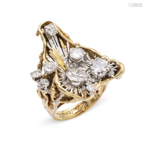 18kt two-color gold and diamond sculpture ring