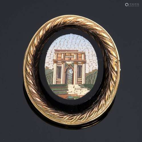 Italian gold micromosaic brooch - 19th century