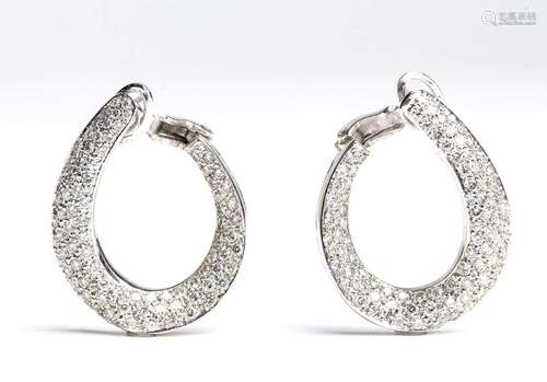 Pair of diamond ribbon gold earrings