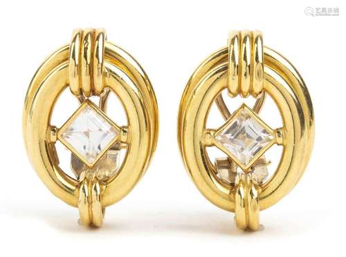 Yellow gold earrings