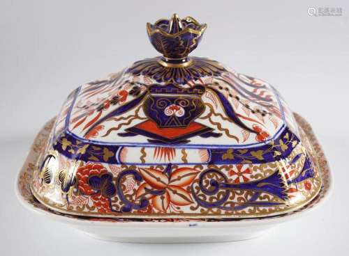 19TH-CENTURY CROWN DERBY STYLE BOWL & COVER