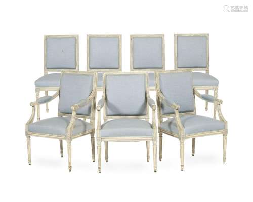 Ensemble de 4 chaises et 4 fauteuils de style Louis XVI, XIX...