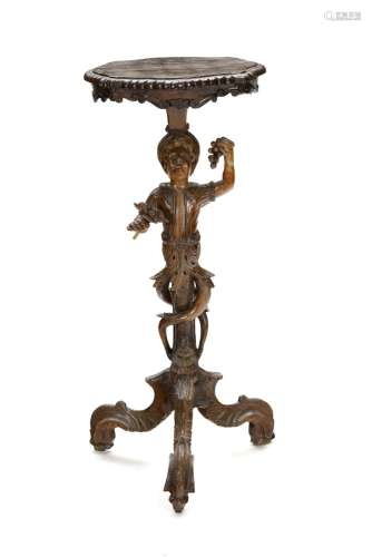 Petite sellette, Venise, XIXe s., en bois naturel sculpté d`...