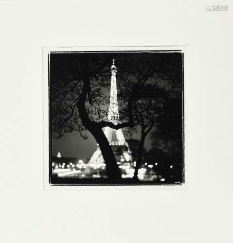 Keith Carter (1948), "Eiffel Tower", 1999, photogr...