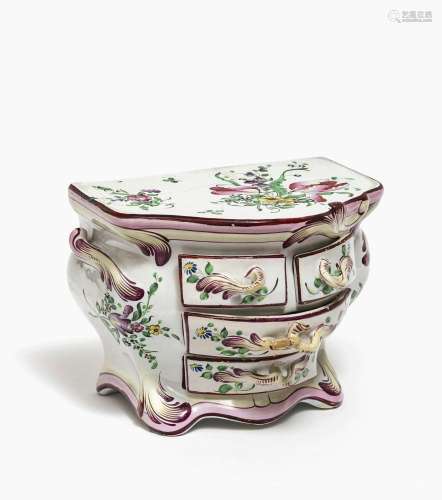 A miniature commode - Strasbourg, 2nd half of the 18th centu...