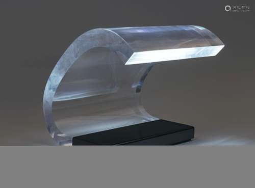 An ``Oluce Acrilica 281`` table lamp - Design by Gianni and ...