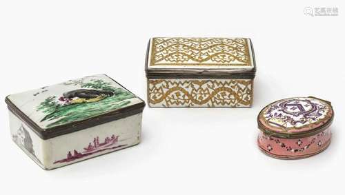 Three snuffboxes - Berlin, Fromery workshop, England, i.a., ...