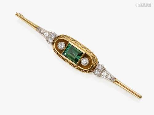 A brooch with a tourmaline and diamonds - Germany, 1930s