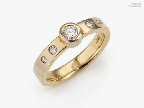 An eternity ring decorated with brilliant-cut diamonds - Ger...