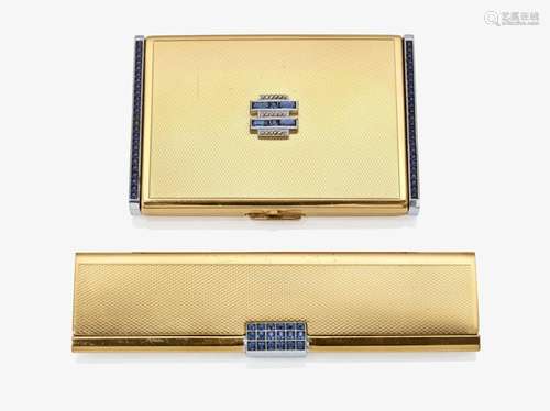 A powder box and comb - USA, 1930s, powder box: ELIZABETH AR...