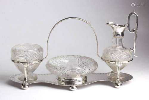 English Victorian sterling silver strawberry serving set - L...