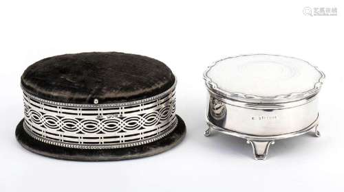 Two sterling silver Jewellery Boxes  - London 1898, mark of ...