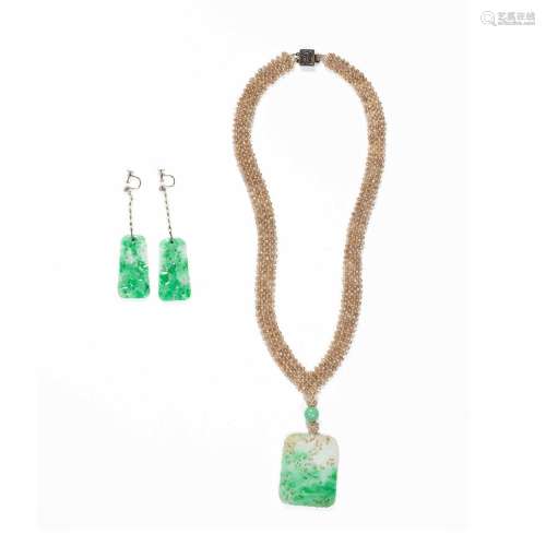 A collection of Chinese jadeite and pearl jewelry,