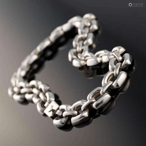 A Mexican Modernist sterling silver chain link necklace,