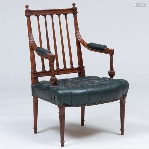 Directoire Carved Mahogany Fauteuil à la Reine