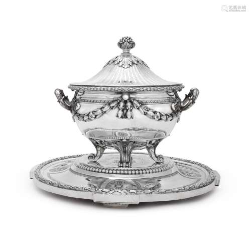An Important Louis XVI silver soup tureen, cover, liner and ...