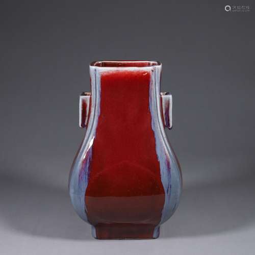 A kiln changed glaze porcelain double-eared vase