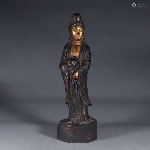 A gilt wood Guanyin statue