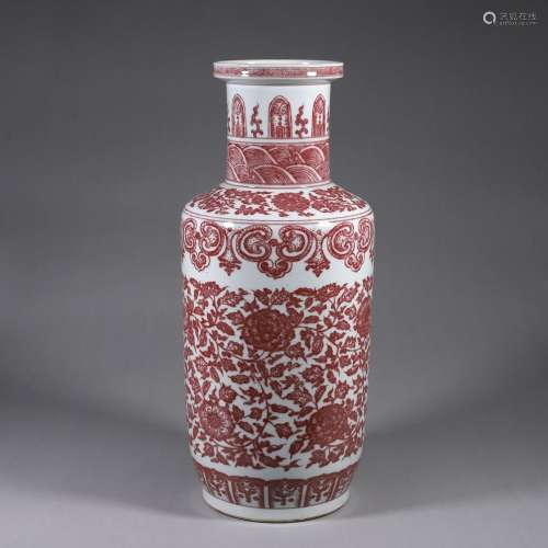 An underglaze red flower porcelain vase