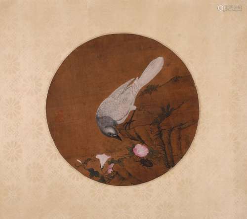 A Chinese bird-and-flower silk scroll painting, Unknown mark