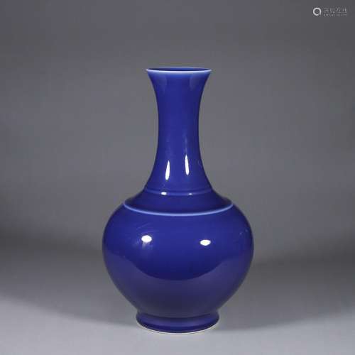 A deep blue glaze porcelain vase