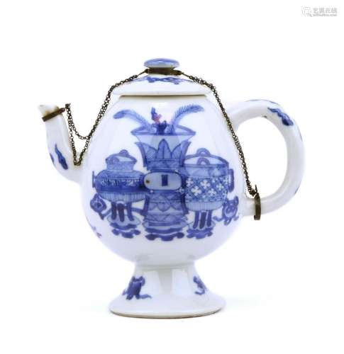 An unusual blue and white small size wine ewer