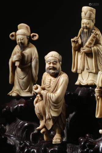 清 寿山石雕八仙人物立像摆件一组（配紫檀底座）
