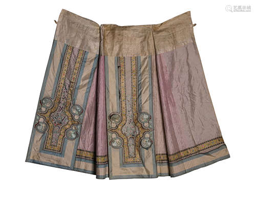 Embroidered Kesi Skirt