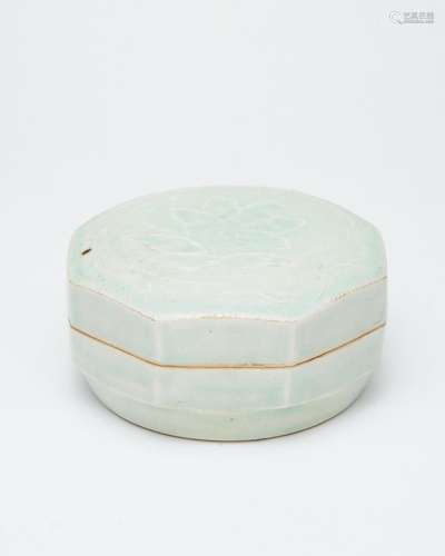 A qingbai 'peony' hexagonal covered box Southern Son...