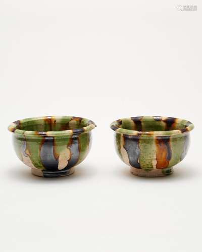 A pair of sancai-glazed cups Tang dynasty (2)