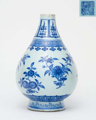 A blue-and-white sanduo vase, originally of the 'garlic-...