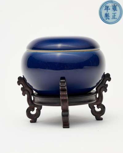 A blue-glazed covered jar Yongzheng four-character mark to t...