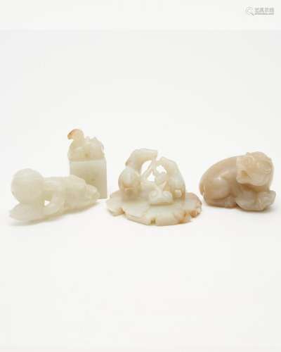 Four white jade carvings 19th/ 20th century (4)