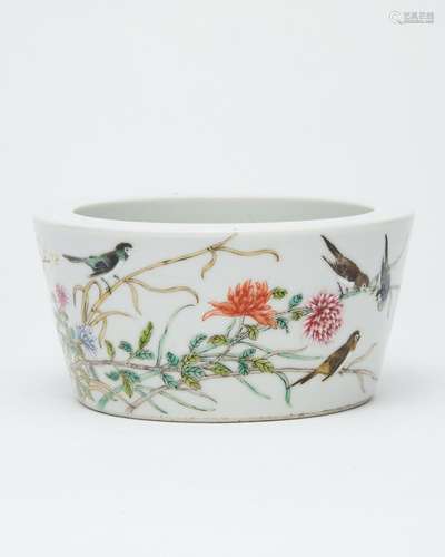 A famille-rose 'bird and flower' washer Xuantong six...