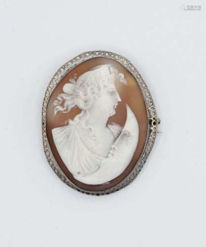 A silver mounted cameo brooch, 2 x 1 in. (5.08 x 2.54 cm.)