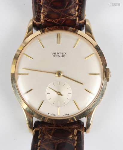 A Vertex Revue 9ct gold circular cased gentleman's wristwatc...