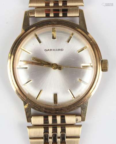 A Garrard 9ct gold circular cased gentleman's wristwatch wit...