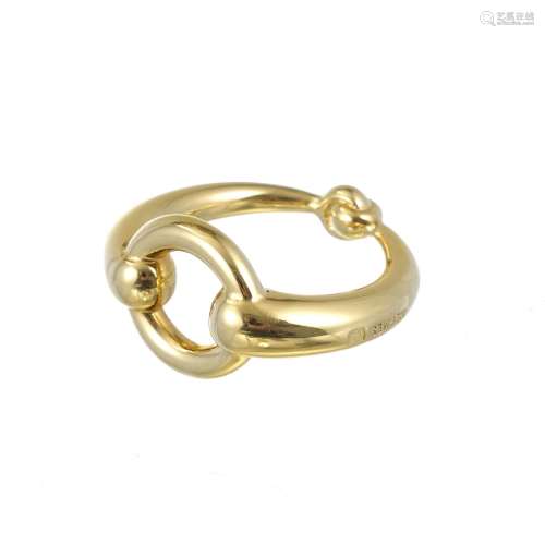 Hermès, anneau de foulard en métal plaqué or, housse