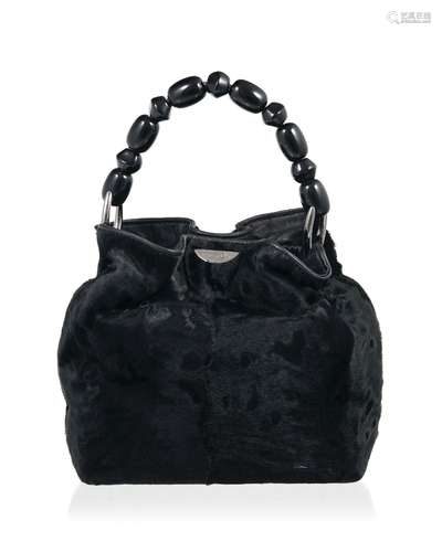 Christian Dior, sac Malice Perla en astrakan noir, housse, 1...