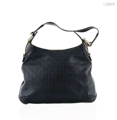 Gucci, sac Horsebit Hobo en cuir noir Guccissima, fermeture ...