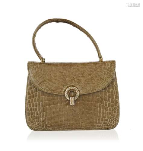 Gucci, sac à main vintage en crocodile beige, porté main, fe...