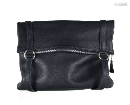 Hermès, grand sac à bandoulière en cuir Togo noir, fermeture...