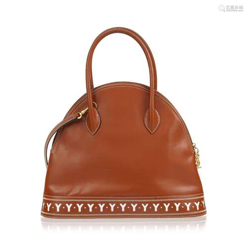 Yves Saint Laurent, sac Tote en cuir brun roux avec frise Y ...