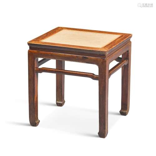 A small huanghuali square stool, 17th century | 十七世紀 黃花...