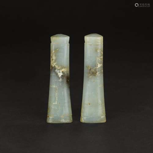 A pair of jade stands or fittings, Han dynasty | 漢 玉飾一對