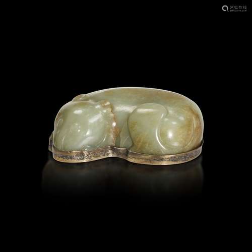 A jade carving of a squirrel, Yuan dynasty | 元 玉松鼠